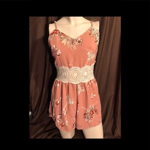 RUE 21 FLORAL ROMPER- SIZE SMALL